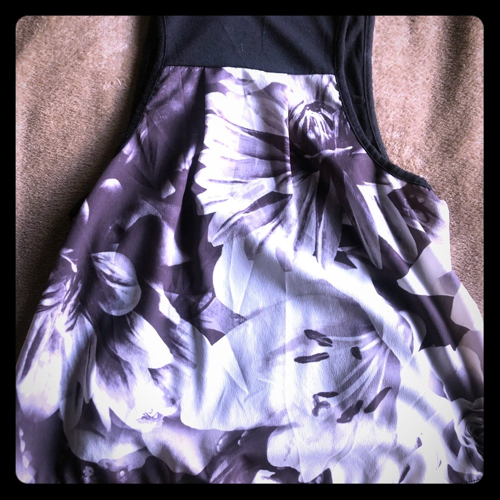 American Eagle Black and white floral Crop top.